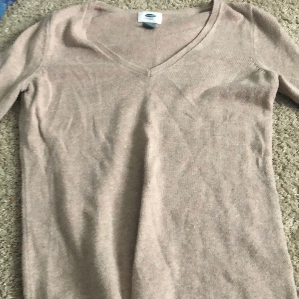 Old navy sweater